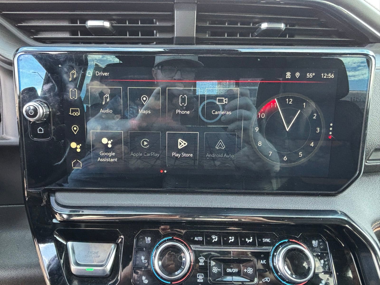 Used 2023 GMC Sierra 1500 AT4 w/ Technology Package image 14