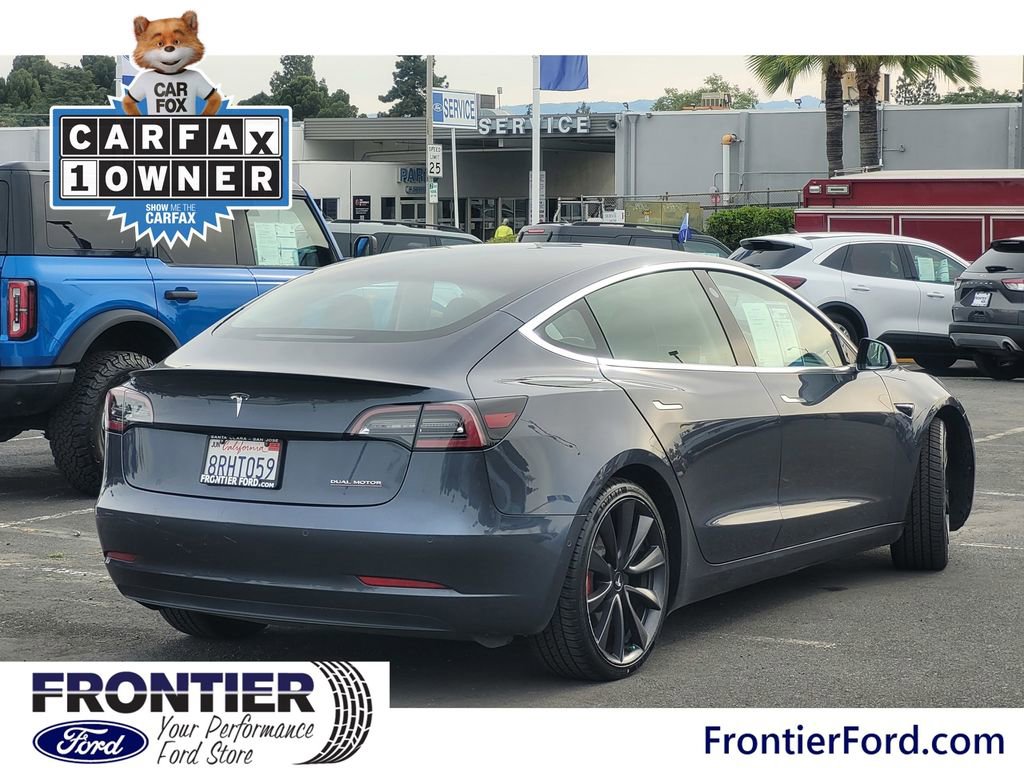 Used 2020 Tesla Model 3 Performance image 4