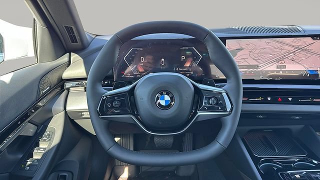 Certified 2025 BMW 530i xDrive w/ Premium Package AWD/4WD image 11