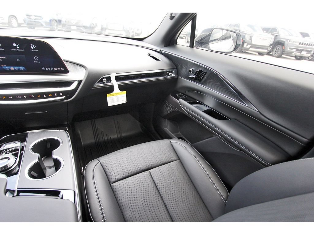 New 2026 Cadillac Lyriq Sport RWD image 10