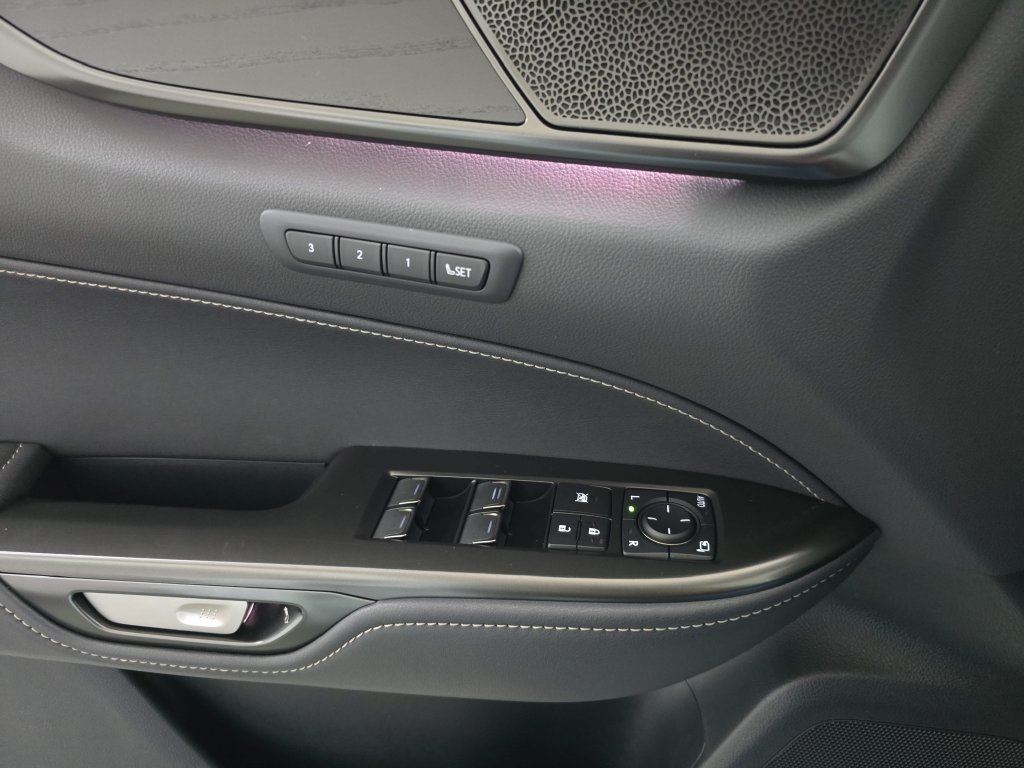 Used 2026 Lexus NX 450h+ AWD w/ Accessory Package (2T) image 26