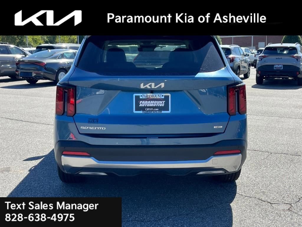 Certified 2025 Kia Sorento EX image 27