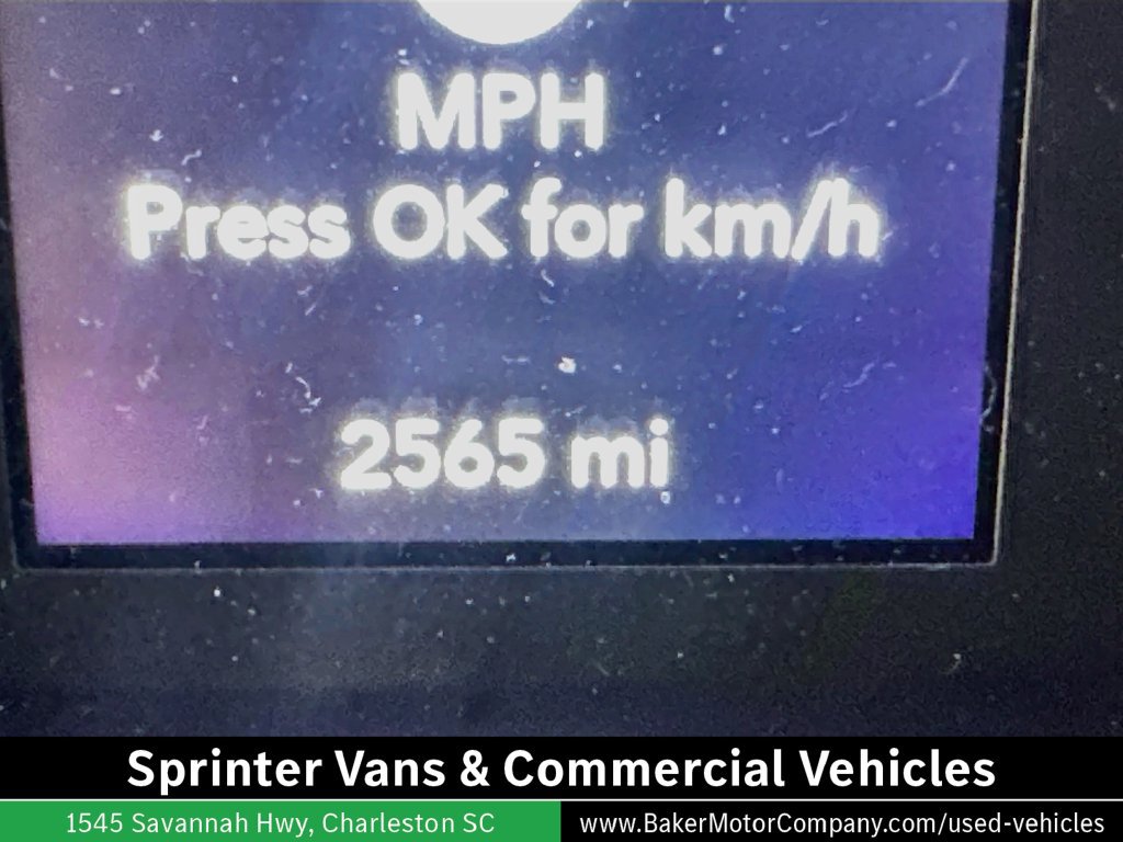 Used 2025 Jeep Wrangler Sport AWD/4WD image 13