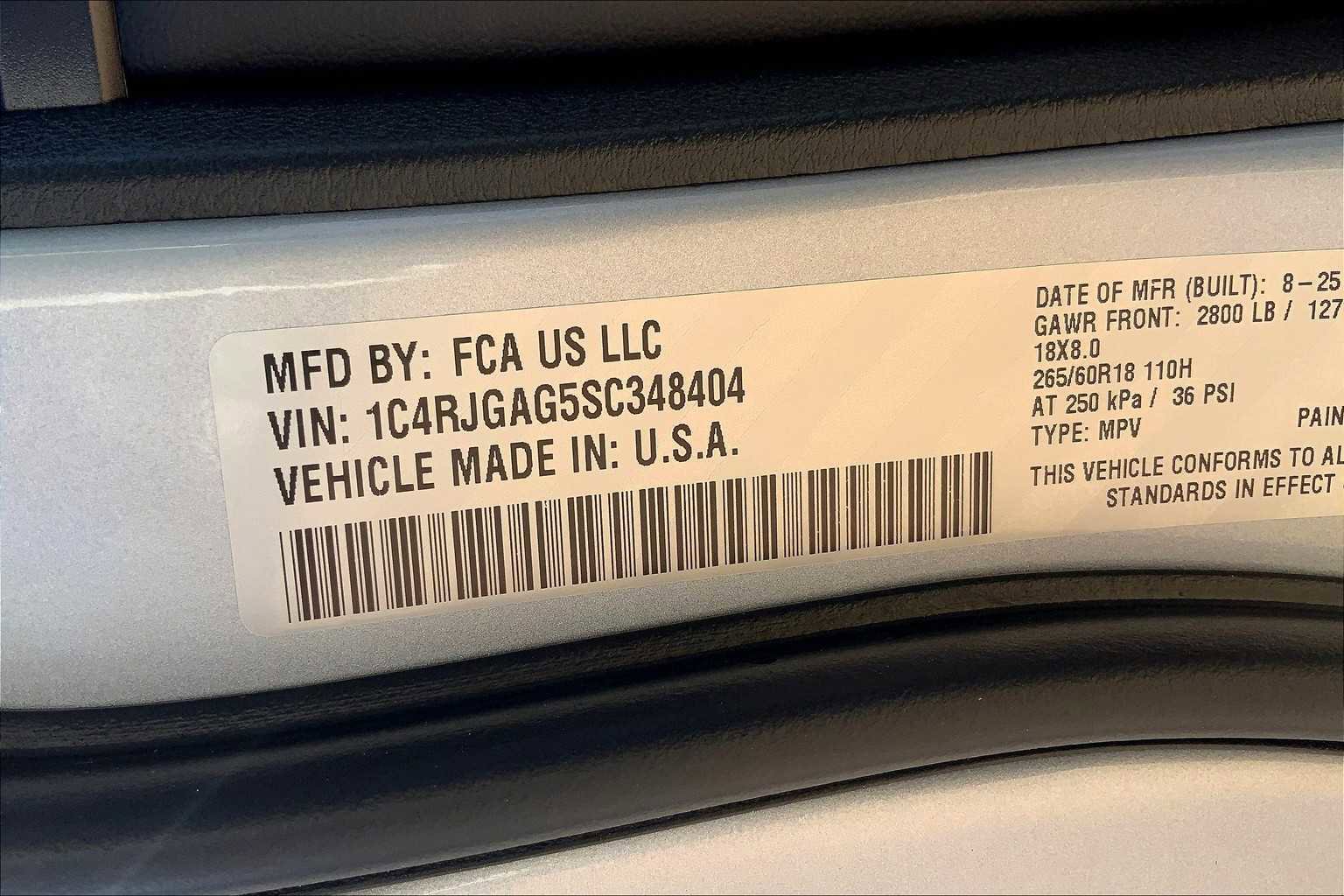 New 2025 Jeep Grand Cherokee Altitude image 19