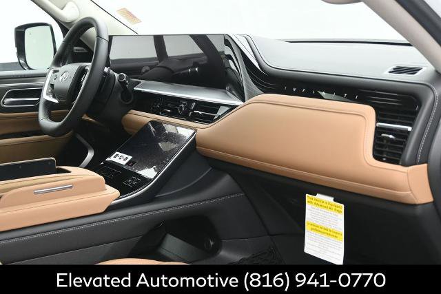 Certified 2026 INFINITI QX80 Luxe AWD/4WD image 6