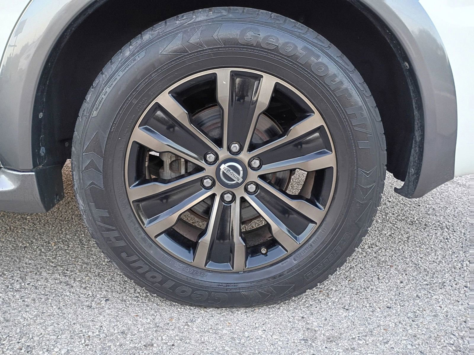 Used 2017 Nissan Armada Platinum w/ Captain Seat Package RWD image 24