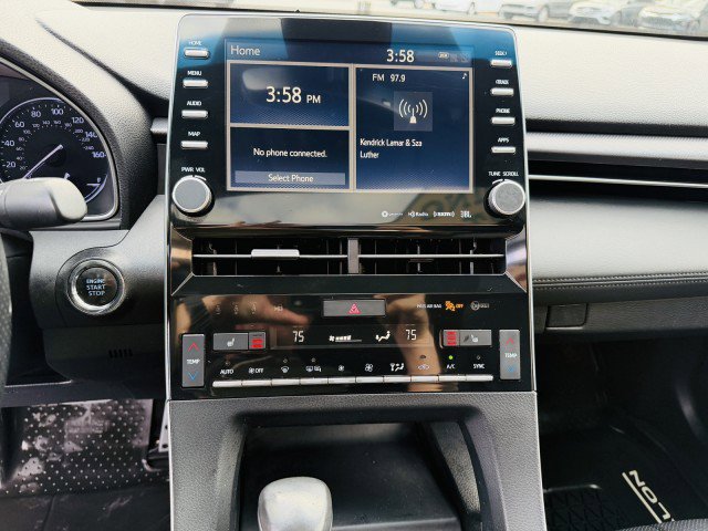 Used 2019 Toyota Avalon XSE w/ All Weather Liner Package image 14