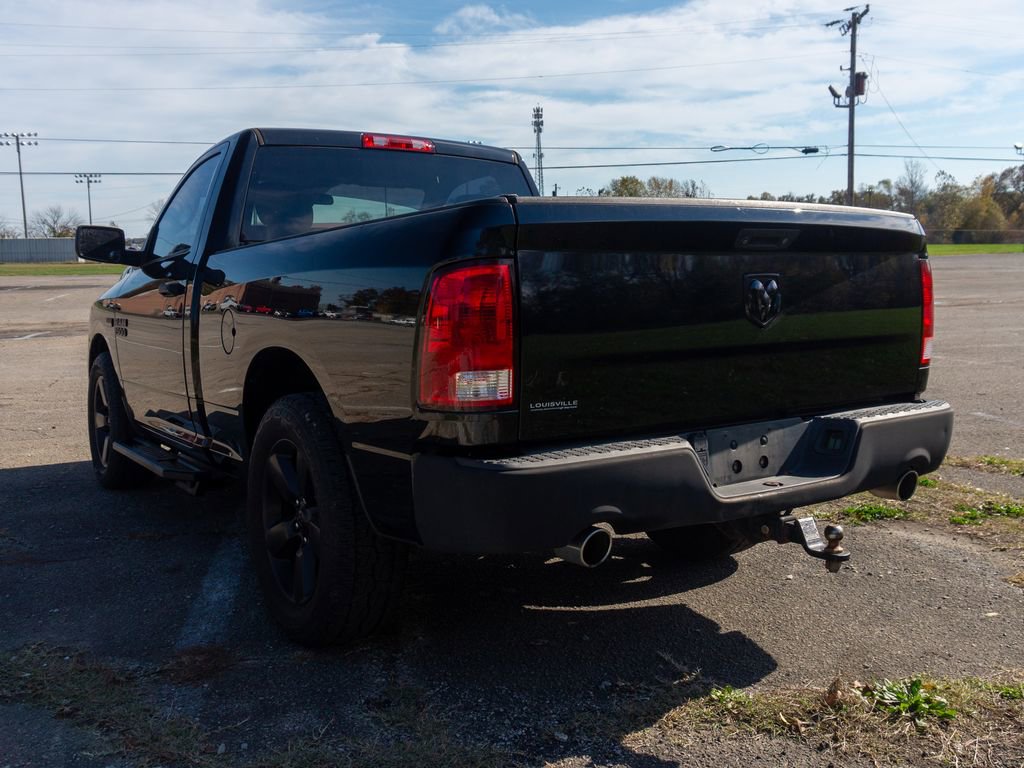 Used 2018 RAM 1500 Express w/ Black Ram 1500 Express Group image 8