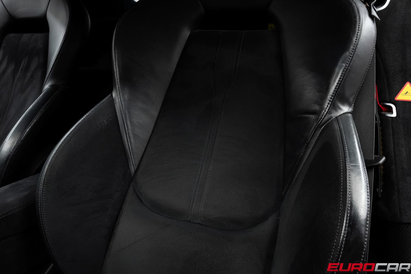 Used 2019 McLaren 600LT RWD image 48