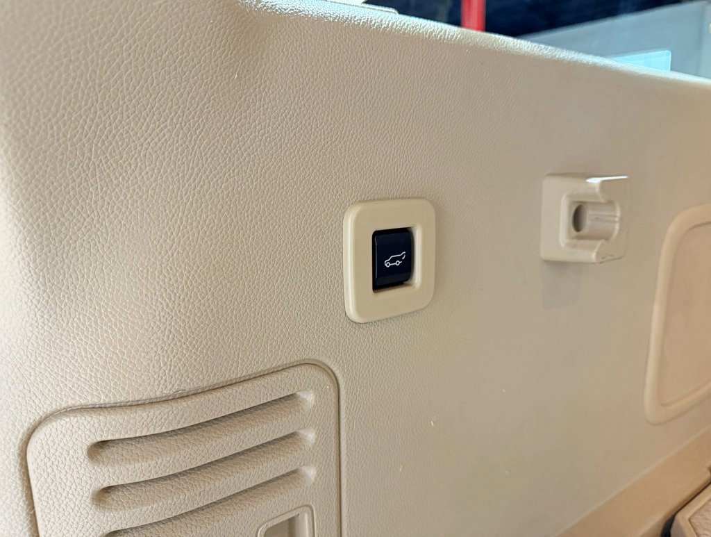 Used 2014 Ford Expedition EL XLT w/ Equipment Group 202A image 35