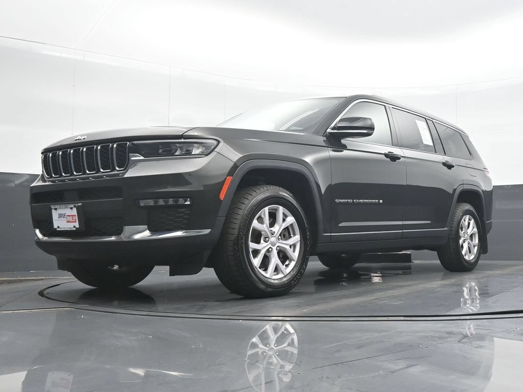Used 2022 Jeep Grand Cherokee L Limited AWD/4WD image 27