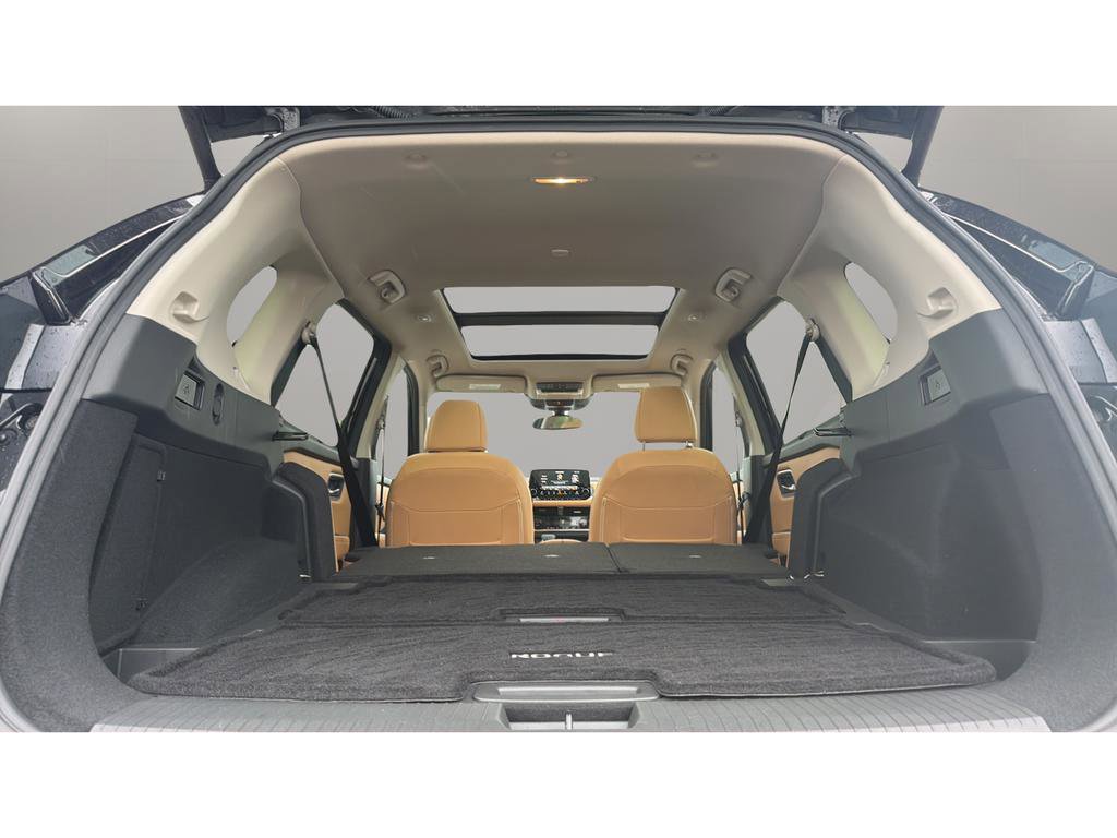 Certified 2023 Nissan Rogue Platinum AWD/4WD image 13