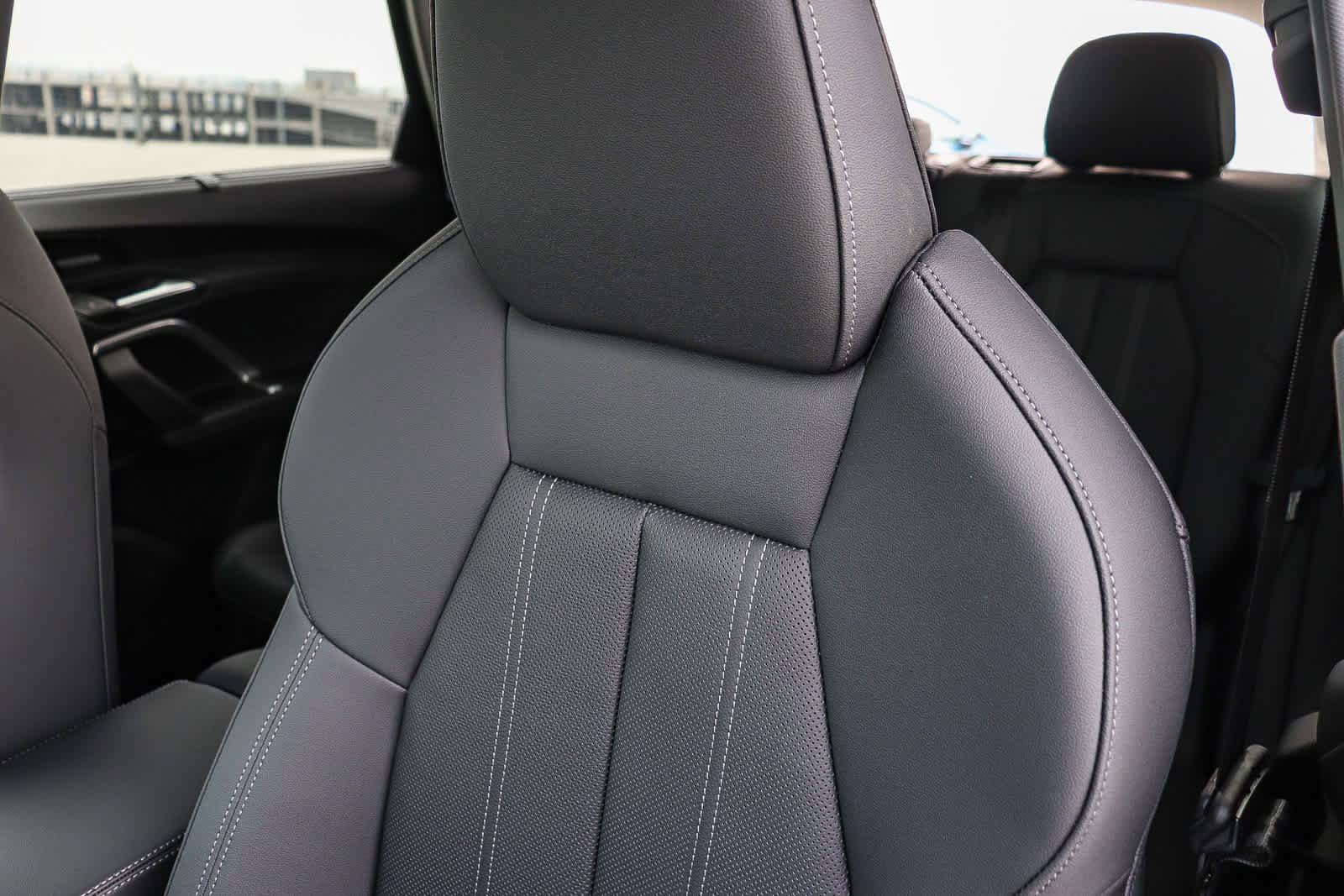 New 2025 Audi Q5 Prestige image 35
