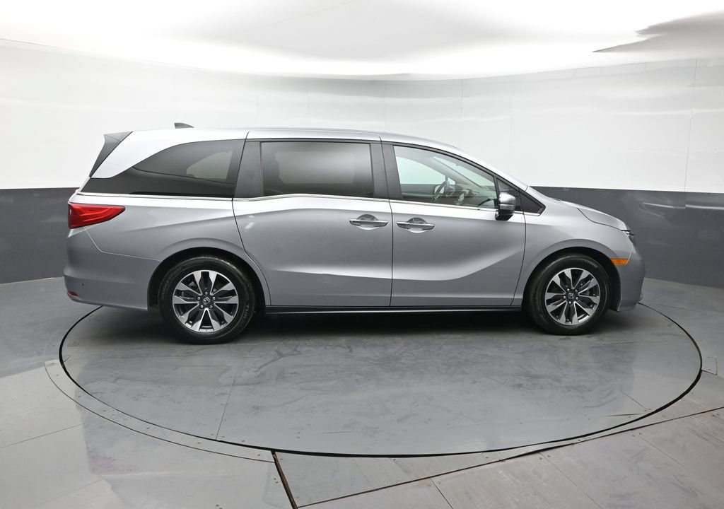 Certified 2024 Honda Odyssey EX-L image 7
