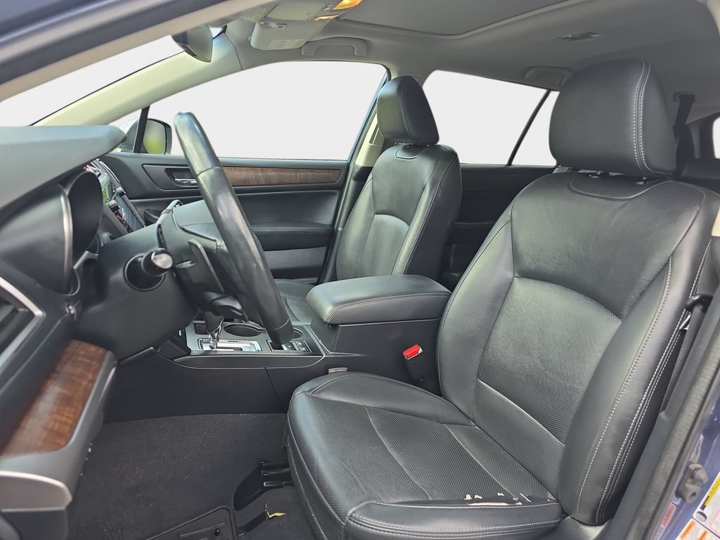 Used 2017 Subaru Outback 2.5i Limited AWD/4WD image 15