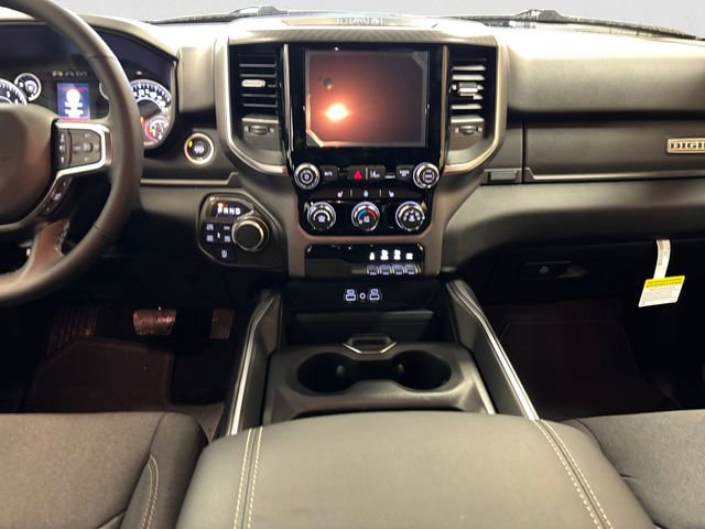 New 2026 RAM 1500 4x4 Crew Cab image 12