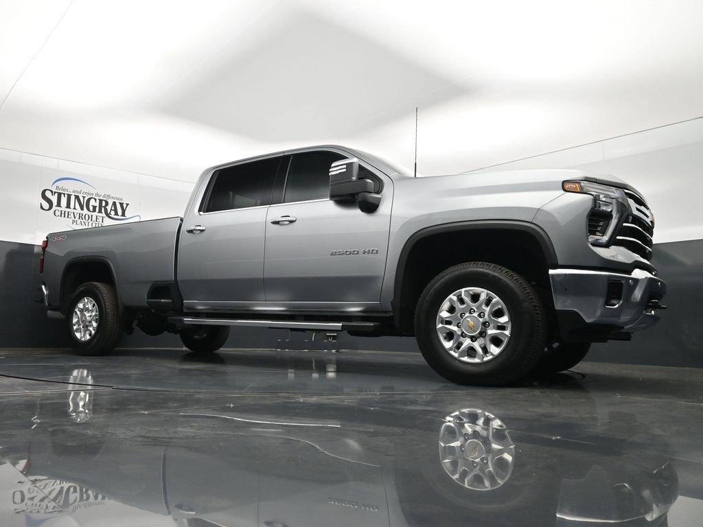Used 2024 Chevrolet Silverado 2500 LTZ w/ LTZ Plus Package image 17