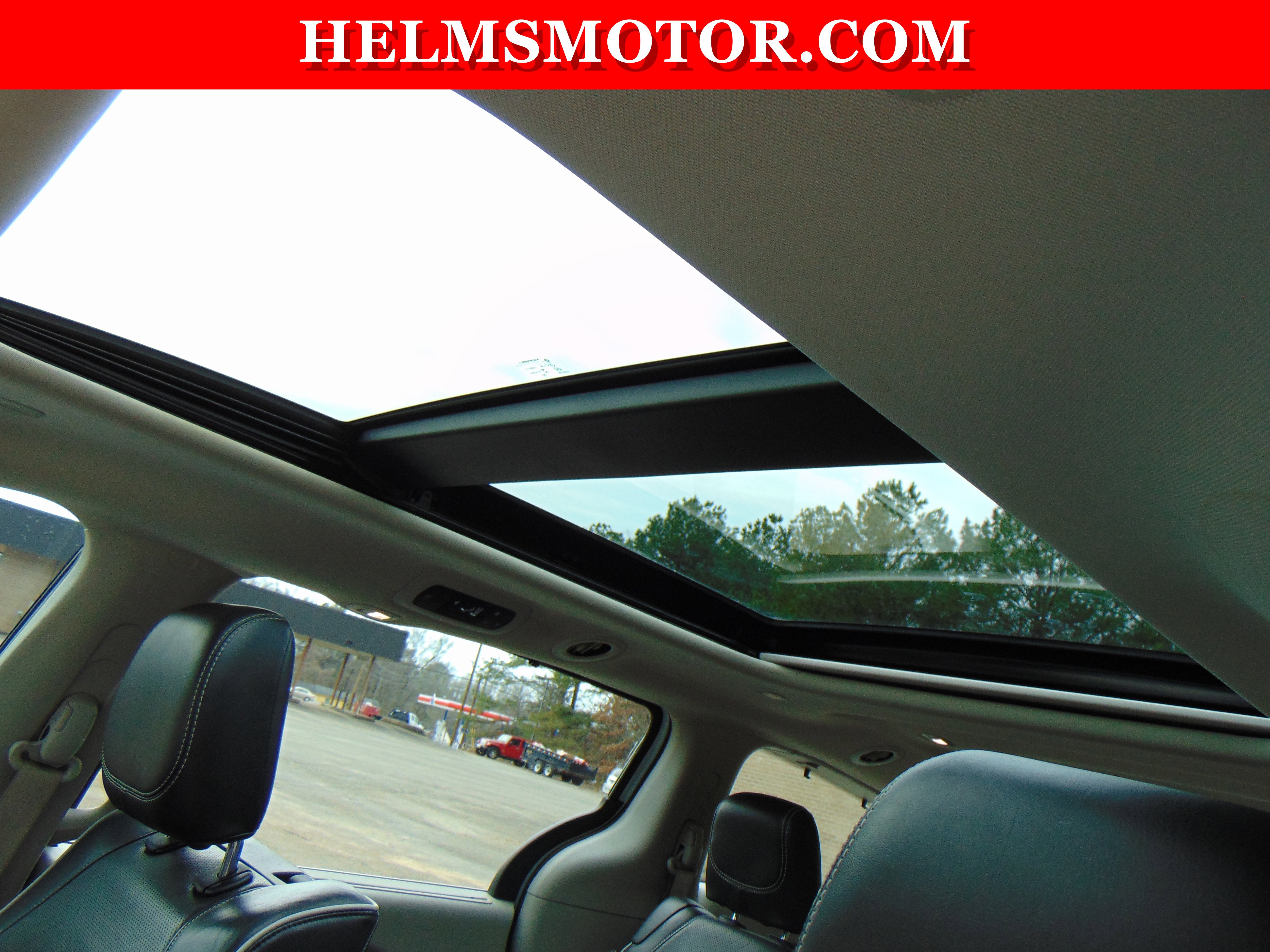 Certified 2022 Chrysler Pacifica Limited w/ Uconnect Theater Family Group image 44