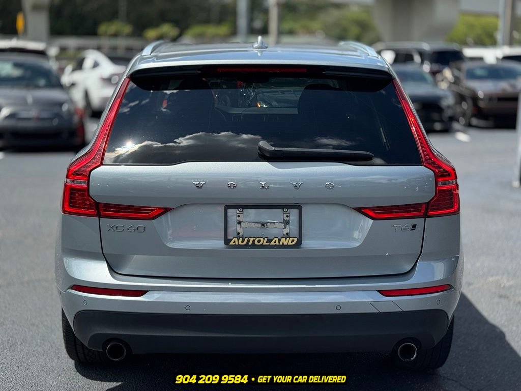 Used 2018 Volvo XC60 T6 Momentum w/ Vision Package AWD/4WD image 6