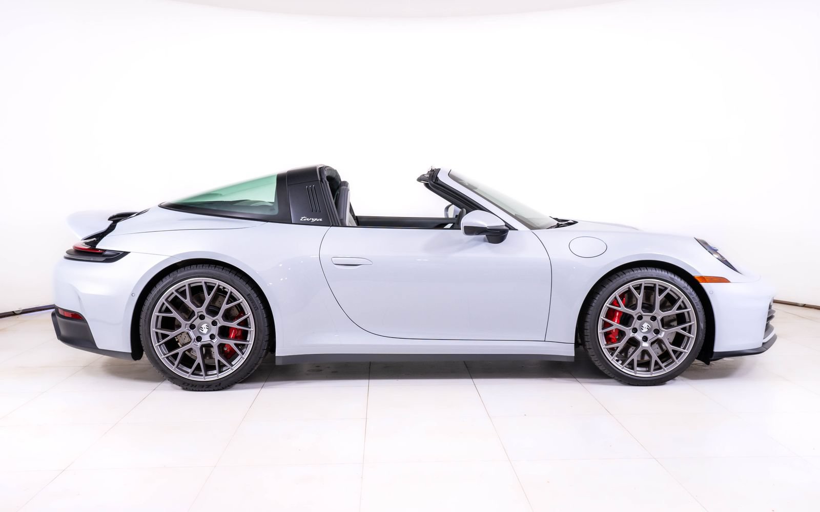 Used 2026 Porsche 911 Targa 4S w/ Premium Package AWD/4WD image 8