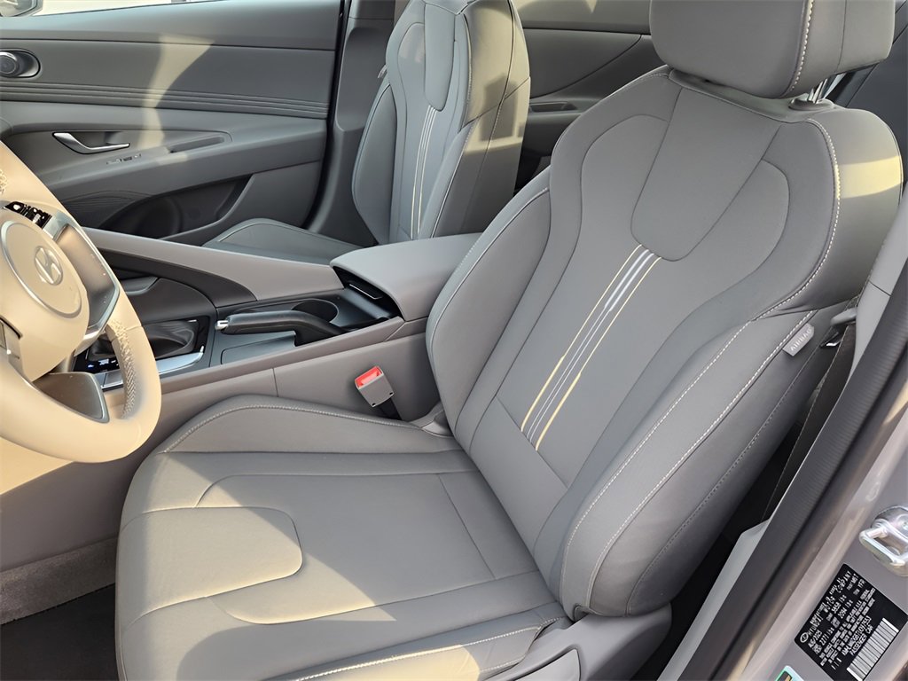 New 2026 Hyundai Elantra Sport w/ Cargo Package image 13