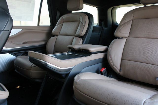 New 2026 Lincoln Navigator Black Label image 49