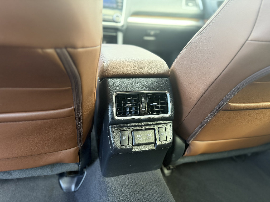 Used 2019 Subaru Outback 3.6R Touring image 13