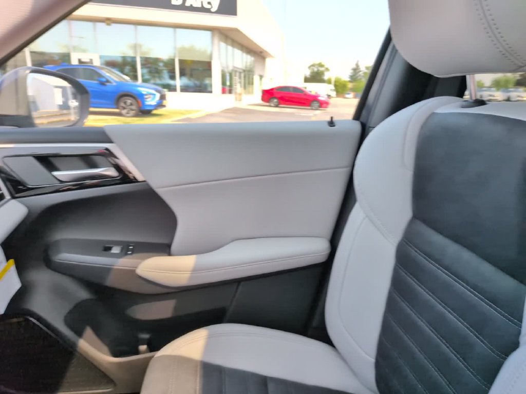New 2026 Mitsubishi Outlander SE AWD/4WD image 26