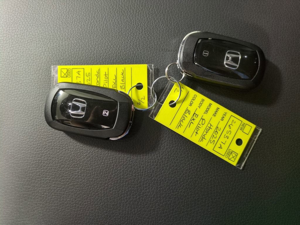 Certified 2025 Honda Pilot EX-L image 31