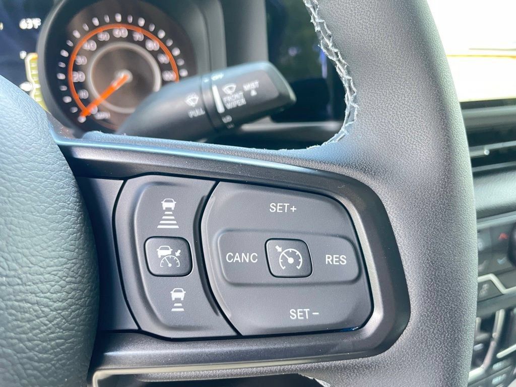 New 2026 Jeep Gladiator Sport AWD/4WD image 14