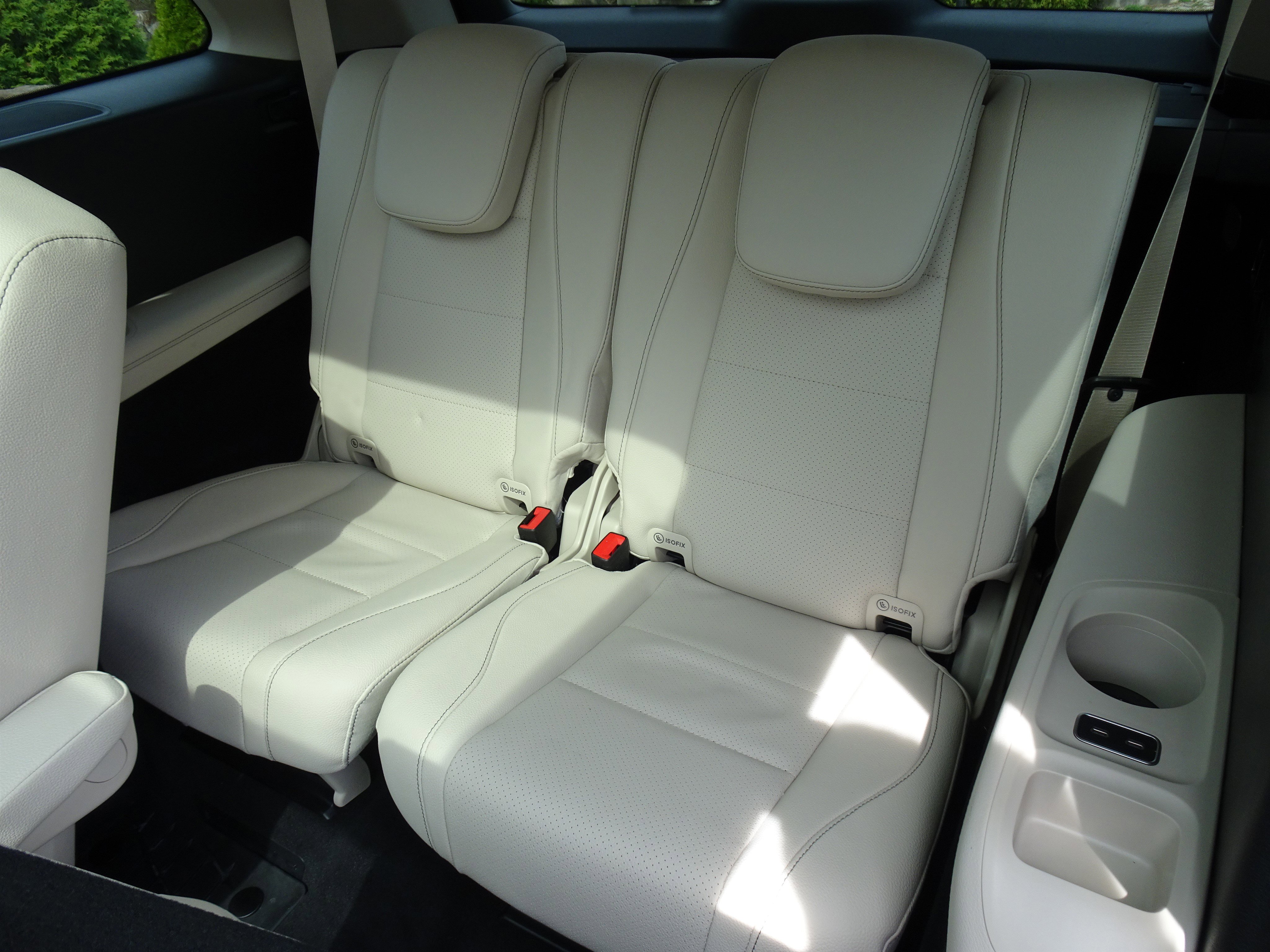 Used 2024 Mercedes-Benz GLS 450 4MATIC image 23