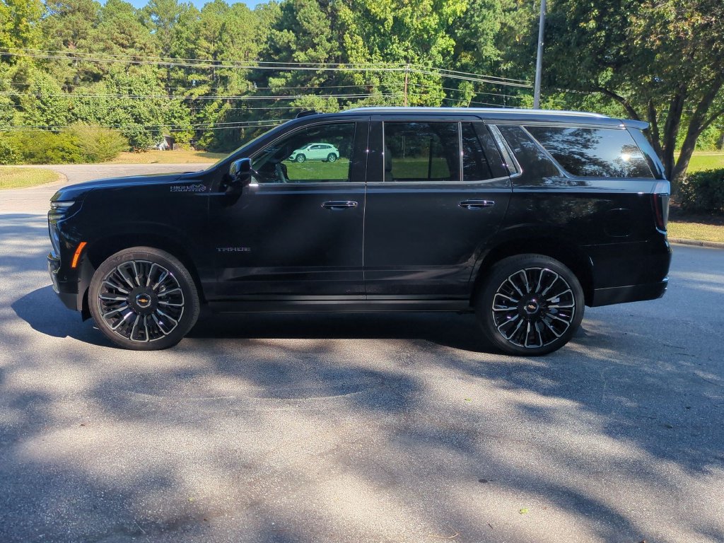 New 2026 Chevrolet Tahoe High Country AWD/4WD image 7