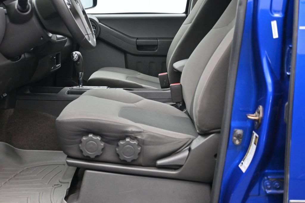 Used 2015 Nissan Xterra S w/ Value Package RWD image 20