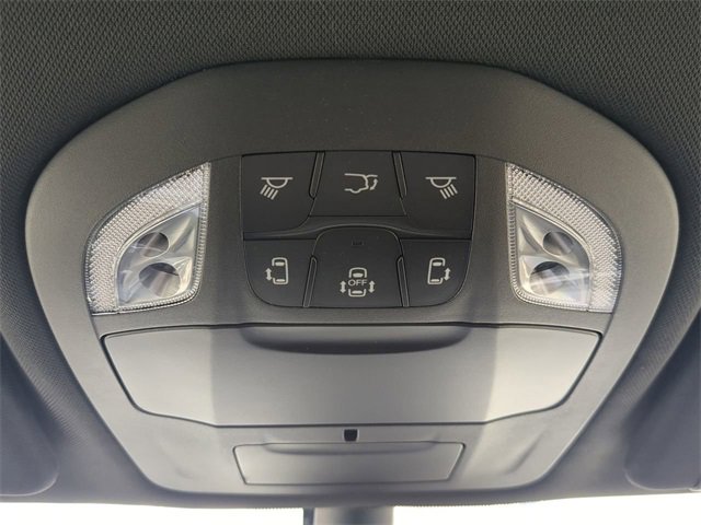 New 2026 Chrysler Voyager LX image 24