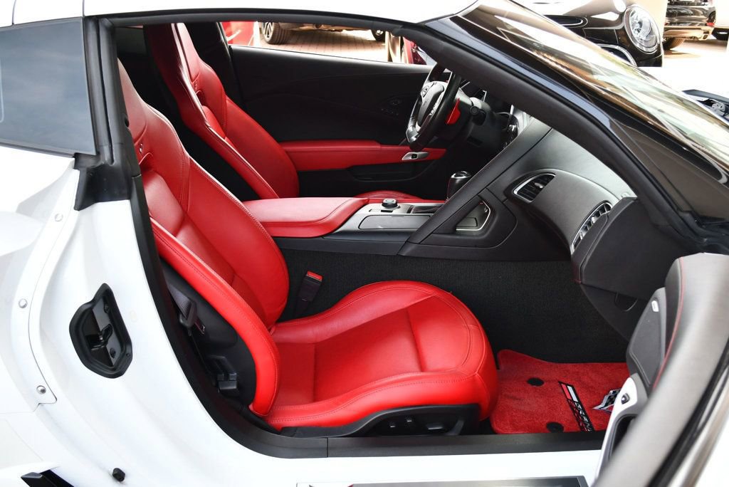 Used 2017 Chevrolet Corvette Grand Sport RWD image 39