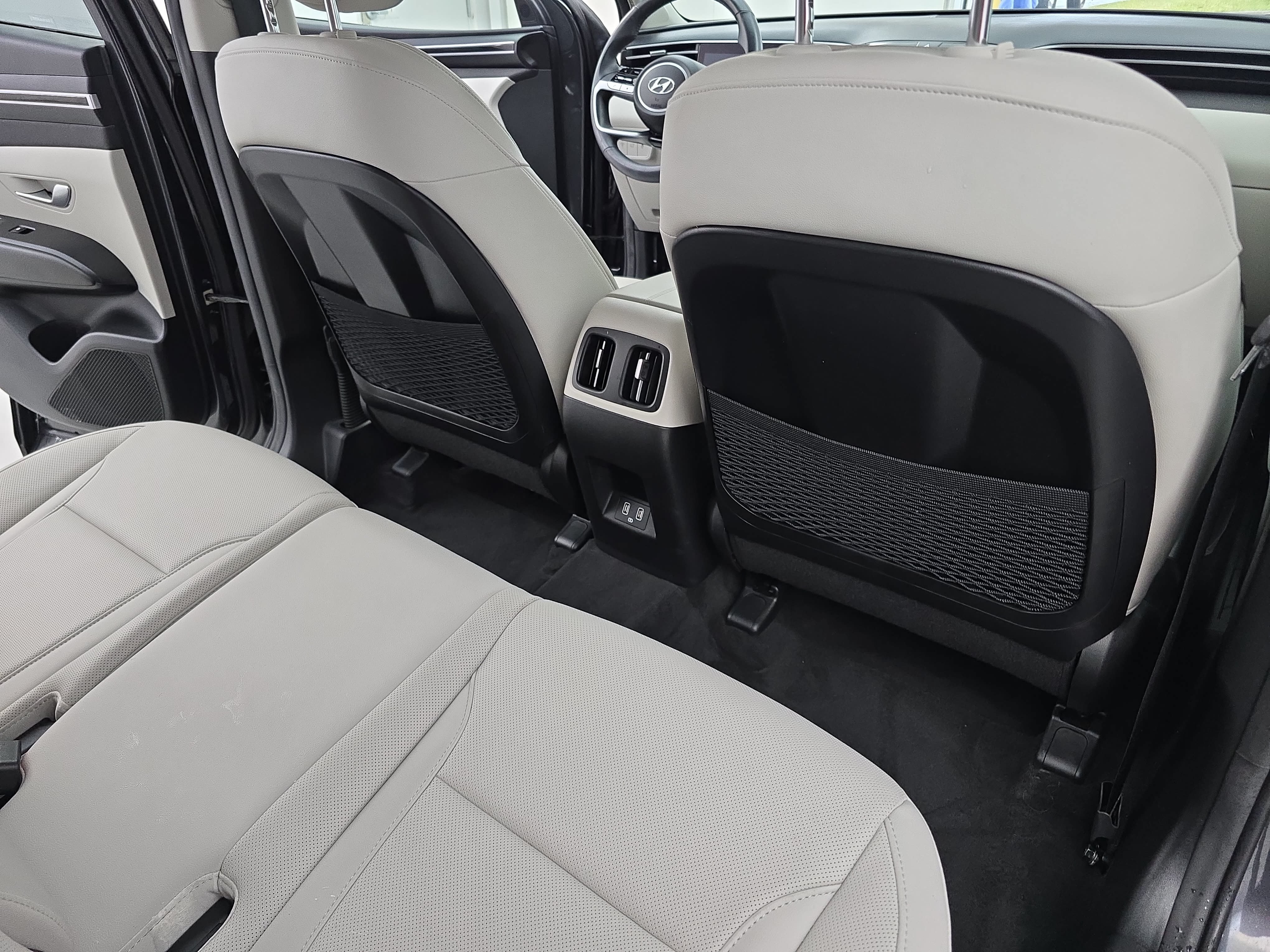 Used 2023 Hyundai Tucson SEL w/ Convenience Package FWD image 11