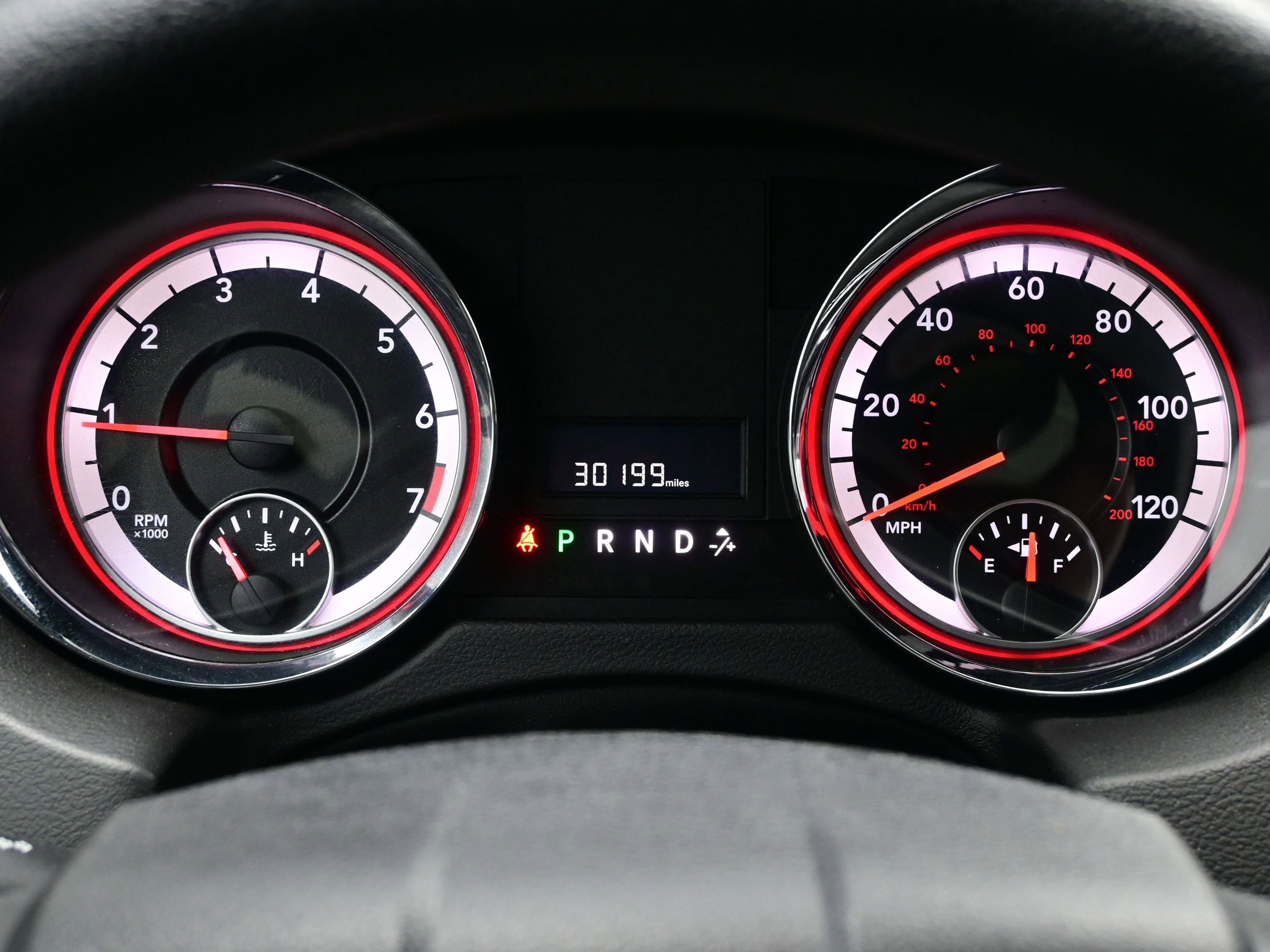 Used 2018 Dodge Grand Caravan SE w/ UConnect Hands-Free Group image 23