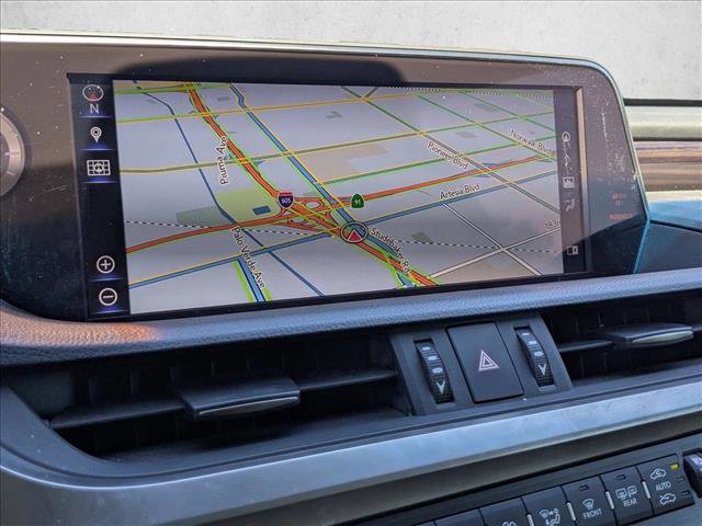 Used 2019 Lexus ES 300h w/ Accessory Package 2 image 13