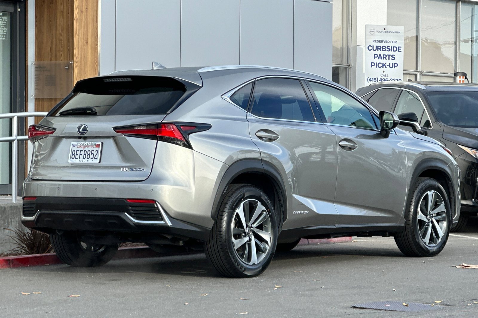 Used 2018 Lexus NX 300h AWD image 2