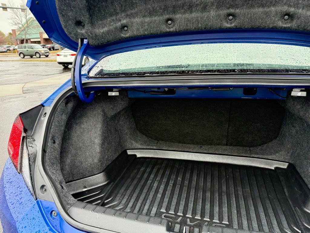 Used 2017 Honda Civic Touring image 37