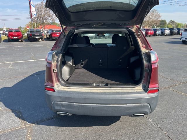 Used 2019 Jeep Cherokee Latitude w/ Popular Appearance Group image 32