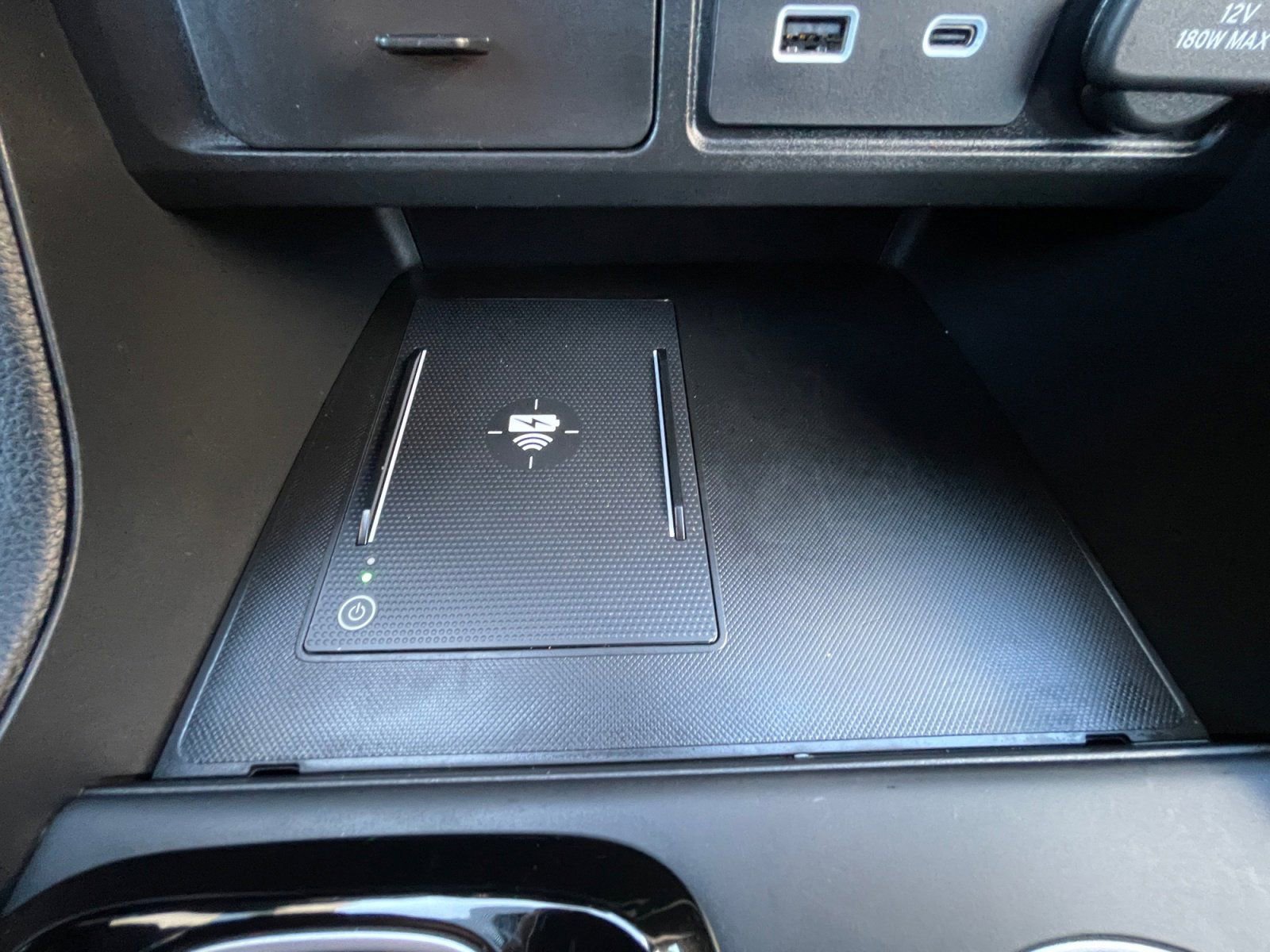 Used 2025 Honda Pilot Black Edition image 23