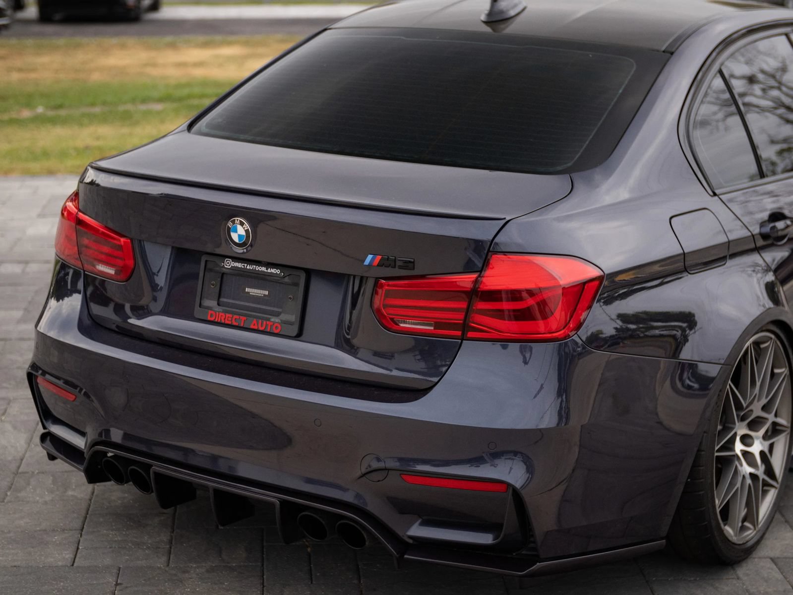 Used 2017 BMW M3 RWD image 15