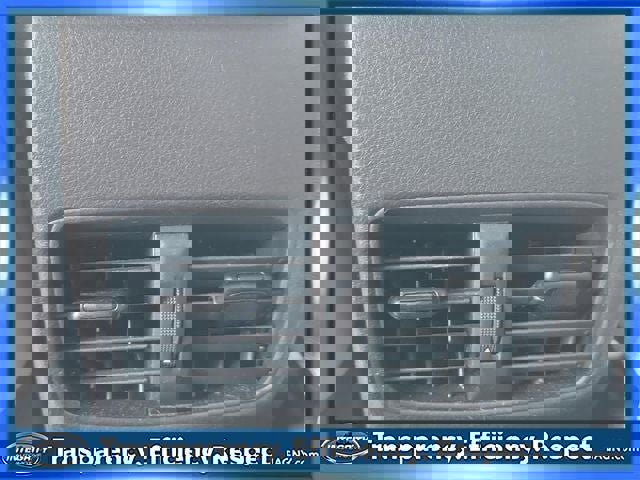 Used 2024 Toyota Corolla Cross L AWD/4WD image 27