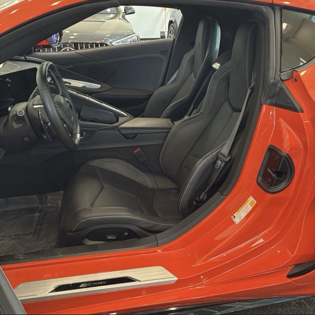 Used 2025 Chevrolet Corvette E-Ray w/ ZER Performance Package image 11