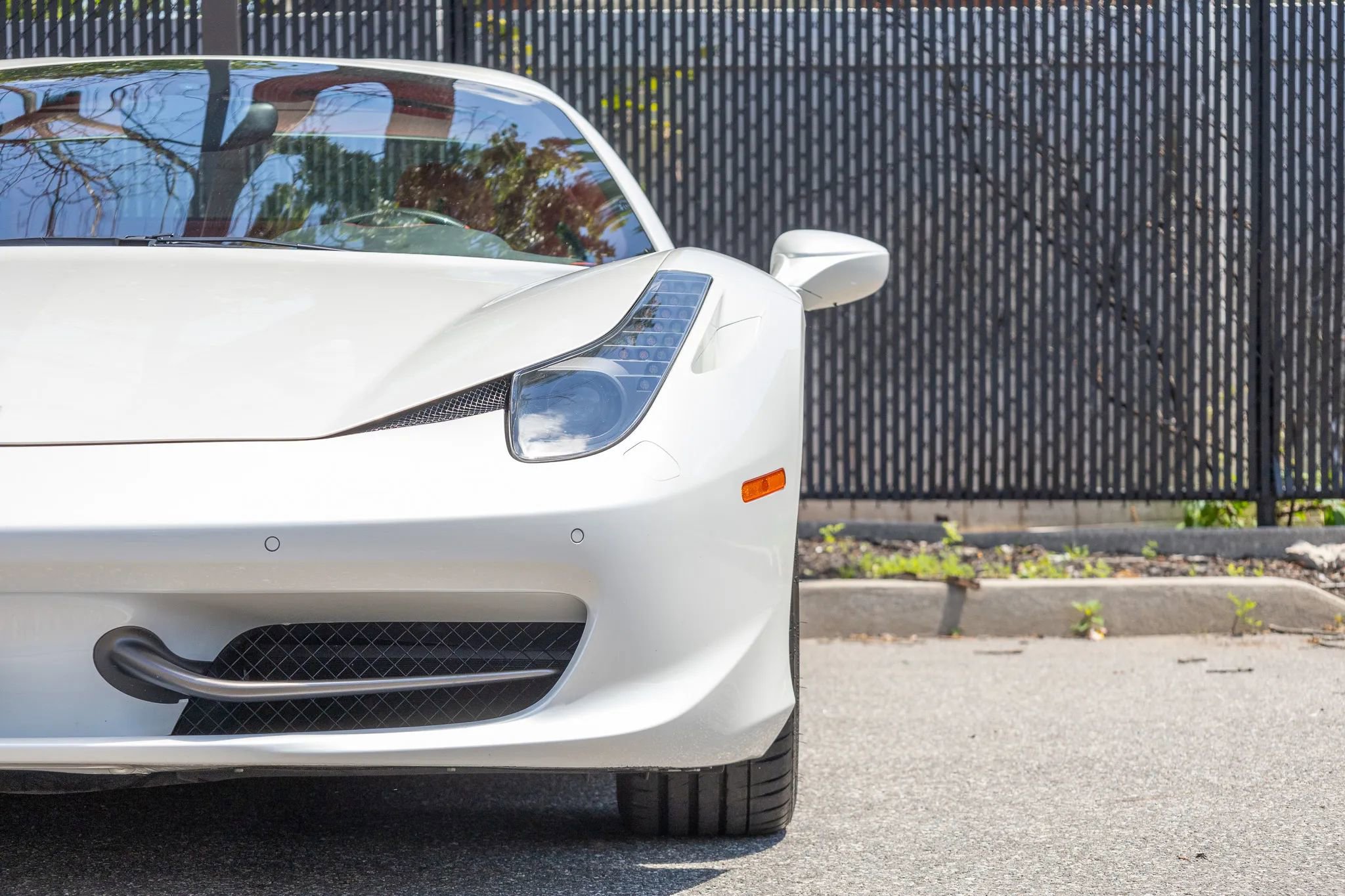 Used 2012 Ferrari 458 Spider RWD image 8