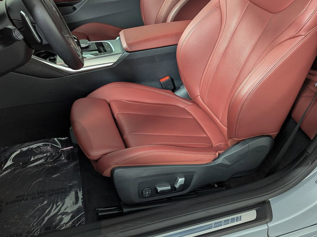 Used 2023 BMW 430i xDrive Convertible w/ M Sport Package image 21