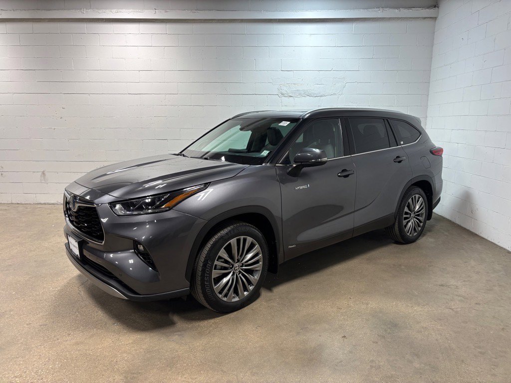 Used 2021 Toyota Highlander Platinum
