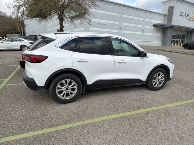 Used 2023 Ford Escape Active image 20