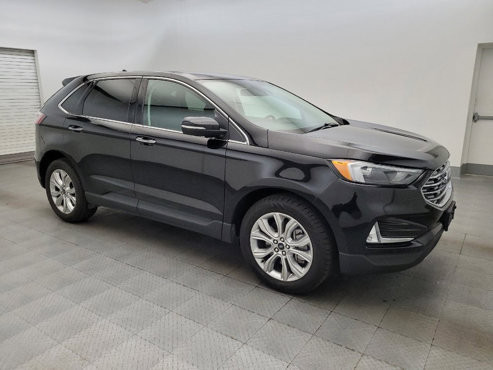 Used 2023 Ford Edge Titanium image 11